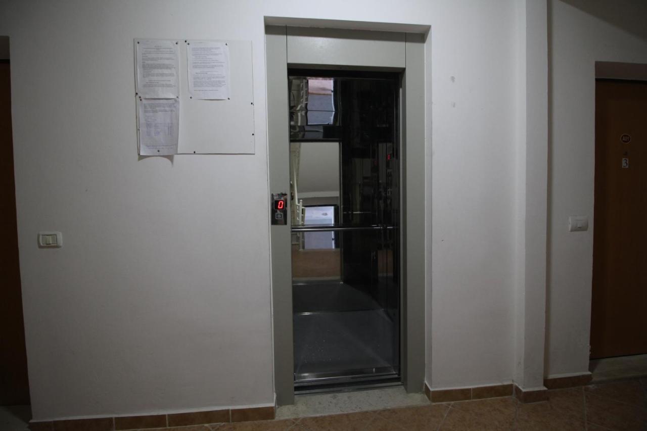Chill Out Apartment Саранда Экстерьер фото